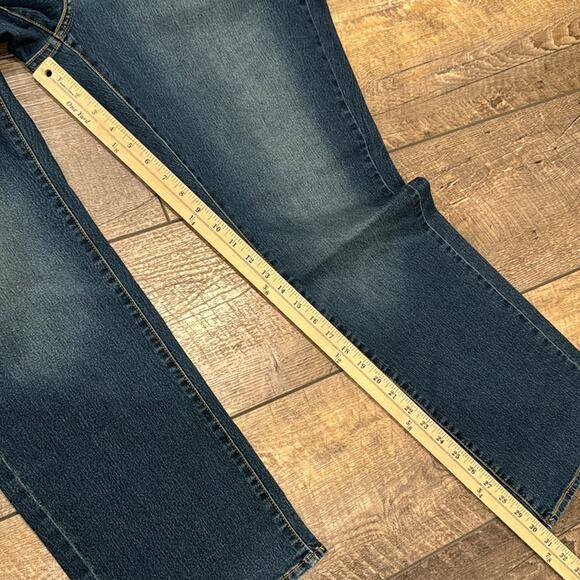 NWT Levi's 314 Shaping Straight Jeans Zealous Blue Dark Wash 22W - Picture 5 of 11